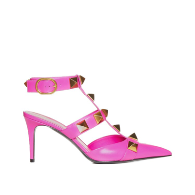 Valentino Garavani Roman Stud Leather Pumps In Pink