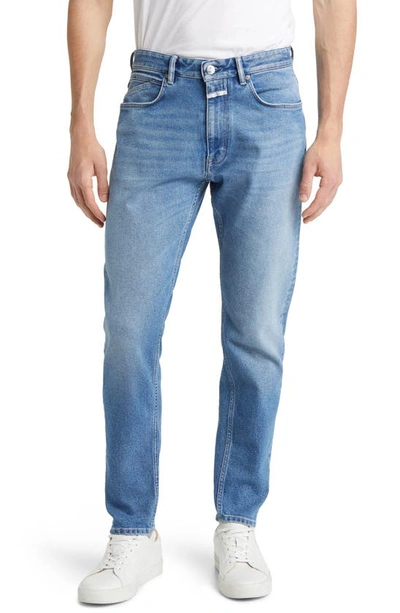 Closed Cooper Tapered Jeans In Mid Blue