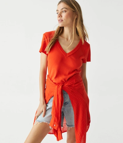 Michael Stars Nikki V-neck Tee In Jav
