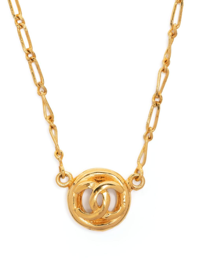 Pre-owned Chanel 1983 Cc Medallion Necklace In Gold