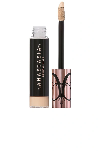 Anastasia Beverly Hills Magic Touch Concealer In 8