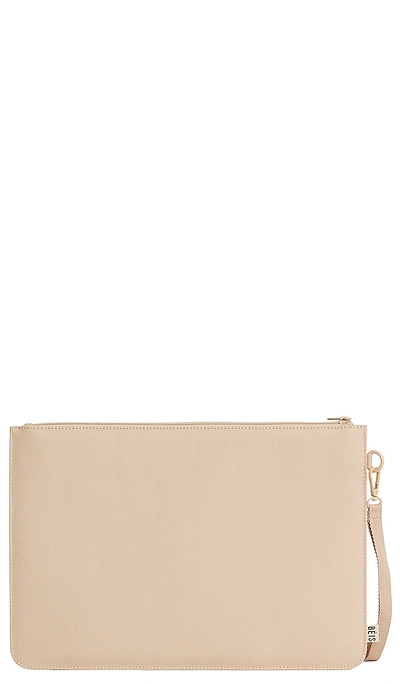 Beis -ic Laptop Case In Beige