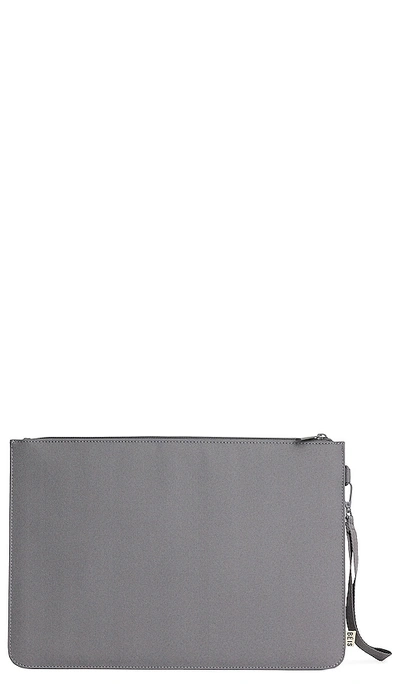 Beis -ic Laptop Case In Grey