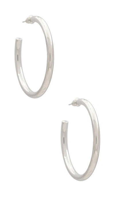 Casa Clara Annie Hoops In Metallic Silver