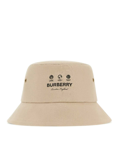 Burberry Bucket Hat In Nude & Neutrals