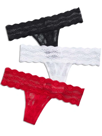 B.TEMPT'D BY WACOAL LACE KISS THONG 3-PACK