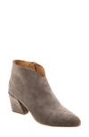 Bueno Sophie Block Heel Bootie In Taupe Suede