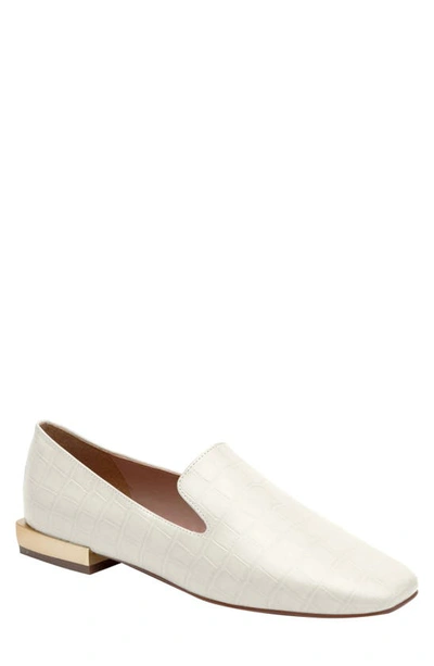 Linea Paolo Missy Loafer In Ivory