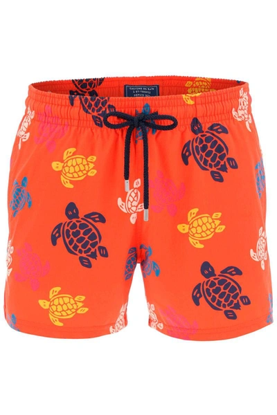 Vilebrequin Moorise Ronde Tortues Multicolores Stretch Swim Trunks In Coquelicot