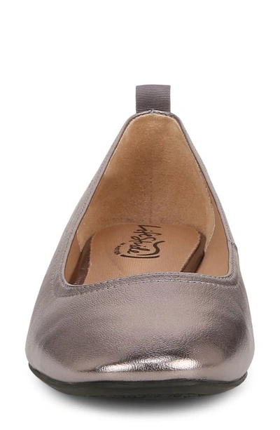Lifestride Cameo Flat In Pewter Faux Leather