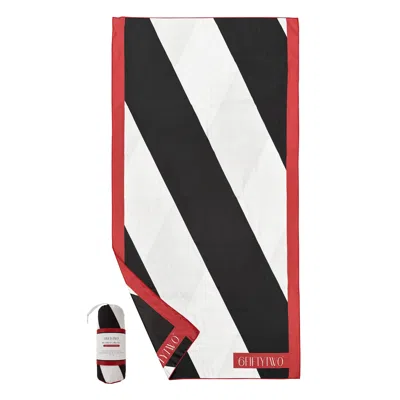 6fiftytwo® Black / Red / White Pretty Bay Microfibre Beach Towel - The Island Collection In Multi