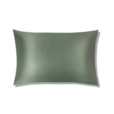 6fiftytwo® Green / Neutrals Pure Mulberry Silk Pillowcase - Sage Green In Gray