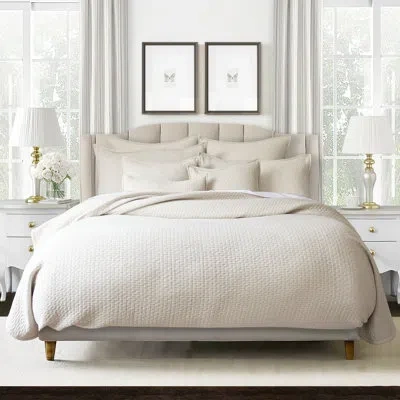 6ix Tailors Fine Linens Hannah Cotton Hand-stitched Quilt Set In White