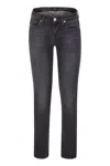 7 For All Mankind Low-rise Skinny Jeans In Black