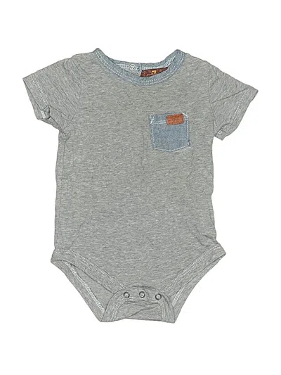 Pre-owned 7 For All Mankind Babies' Short Sleeve Onesie In Gray