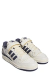 Adidas Originals Forum 84 Low Sneaker In Off White/ Navy/ Cream