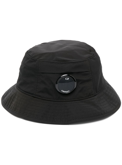 C.p. Company Lens-detail Bucket Hat In Black