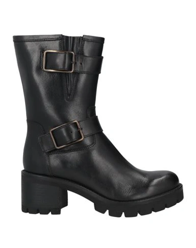 Paola Ferri Woman Ankle Boots Black Size 7 Soft Leather In Black