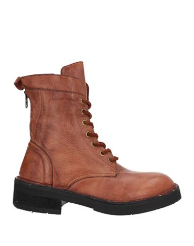 Radial Recycled Shoes Woman Ankle Boots Tan Size 10 Soft Leather In Brown