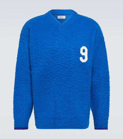Erl Unisex V-neck Knit Football Sweater In Blue