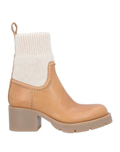 Chloé Neva Leather And Ribbed-knit Ankle Boots In Beige