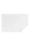 Matouk Cairo Scallop Trim Cotton Tub Mat In White/white