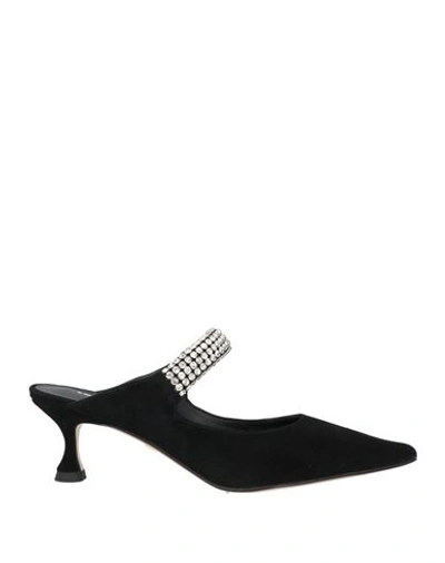 Lola Cruz Woman Mules & Clogs Black Size 7 Leather