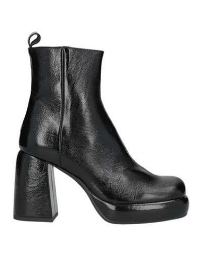 Köe Woman Ankle Boots Black Size 10 Soft Leather