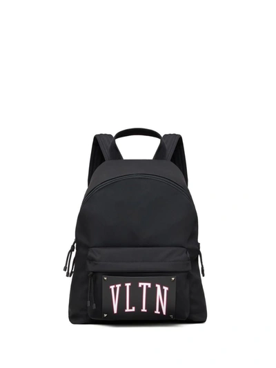 Valentino Garavani Rucksack Mit Logo-patch In Black