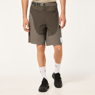 Oakley Peaceshell™ Belted Shorts System X Satisfy In Falcon