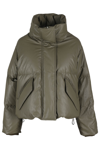 Mm6 Maison Margiela High-neck Puffer Coat In Verde
