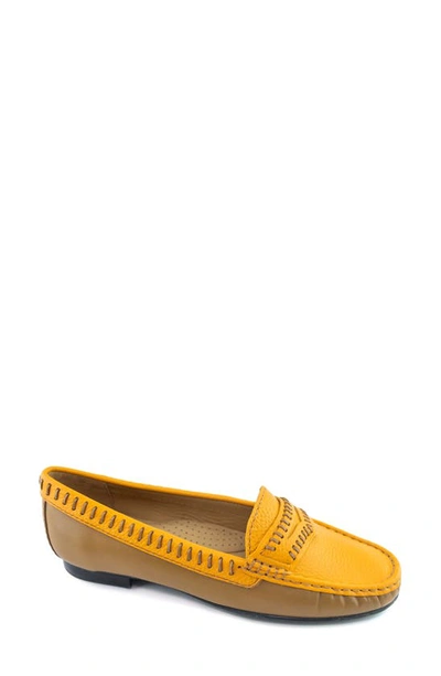 Driver Club Usa Maple Ave Penny Loafer In Cheddar Napa Soft/ Contrast