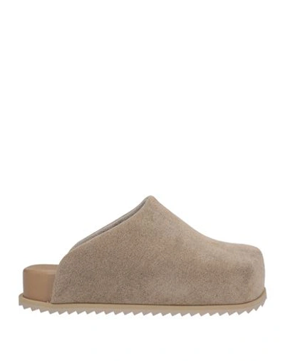 Yume Yume Woman Mules & Clogs Dove Grey Size 9 Textile Fibers In Beige