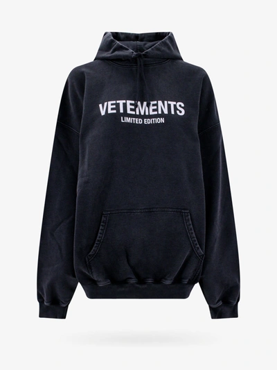 Vetements Sweatshirt In Black