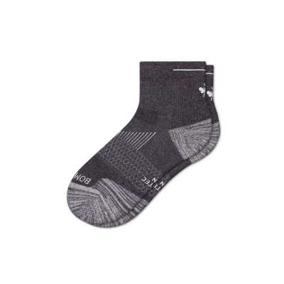 Bombas Running Quarter Sock In Charcoal Bee