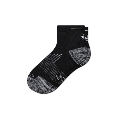 Bombas Running Quarter Sock In Black Bee