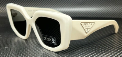 Pre-owned Prada Pr 14zs 1425s0 White Talc Dark Grey Women's 50 Mm Sunglasses In Gray