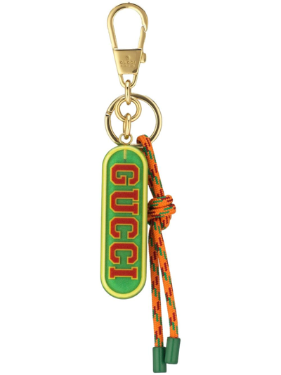 Gucci Logo-plaque Gold-plated Keychain In Green