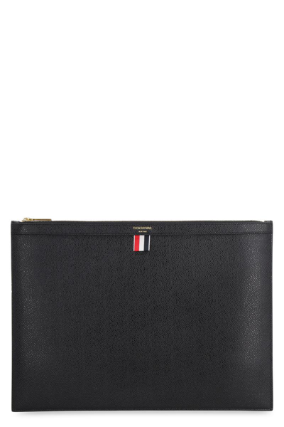 Thom Browne Logo Detail Flat Leather Pouch In Black