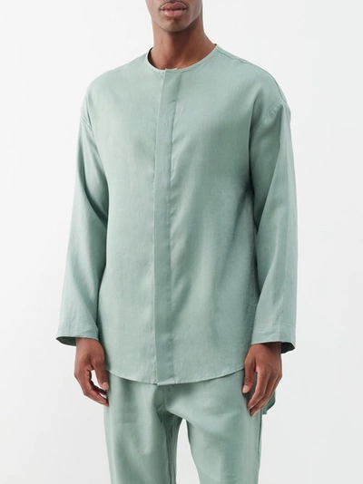 Albus Lumen Collarless Linen Shirt In Light Green