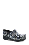 Dansko Professional Clog In Crisscross Patent
