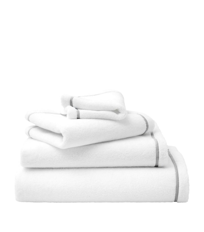 Yves Delorme Duetto Brume Bath Towel (75cm X 130cm) In Grey