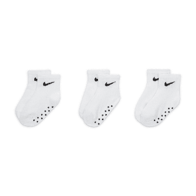 Nike Baby (6-12m) Gripper Ankle Socks (3 Pairs) In White