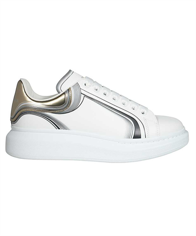 Alexander Mcqueen Oversized Sneaker In White/vanilla/black