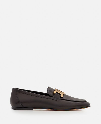 Tod's Kate  Black Leather Loafers With Chain Detail In Black Gold