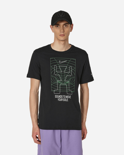 Nike Iridescent Graphic T-shirt In Black