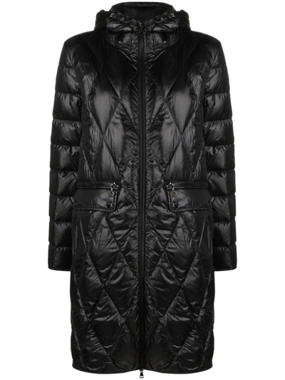 Moncler Serilong Diamond-quilted Puffer Coat In Black