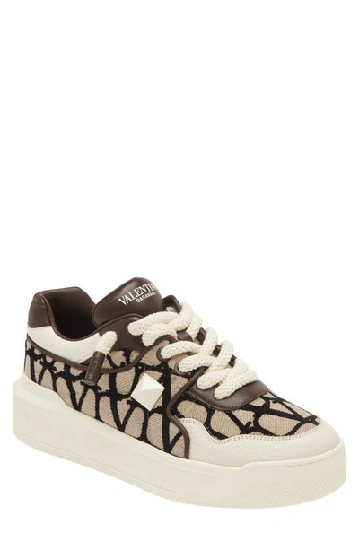 Valentino Garavani One Stud Xl Low-top Trainer In Nappa Leather And Toile Iconographe Fabric In Beige/black