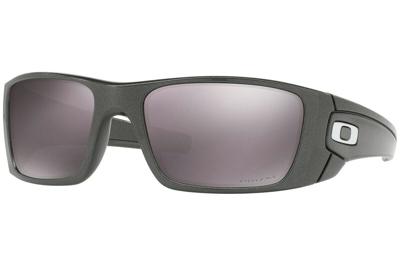 Pre-owned Oakley Sunglasses Fuel Cell Granite W/prizm Daily Polarized Oo9096-h7 60 In Gray