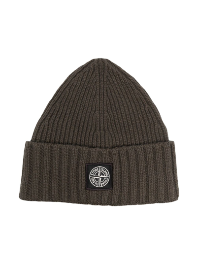 Stone Island Junior Kids' Compass-badge Knitted Beanie Hat In Green